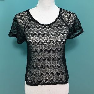 🚨NWOT S.O.Y. Sheer crop top